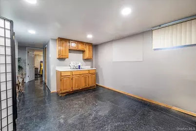 33 Lukens Avenue, Brentwood, NY 11717 - Photo 13