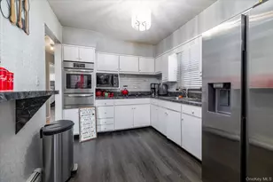 33 Lukens Ave, Brentwood, NY 11717 - Photo 7