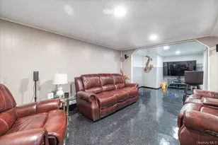 33 Lukens Ave, Brentwood, NY 11717 - Photo 11