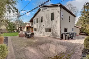 14 Regent Pl, Roslyn, NY 11576 - Photo 33