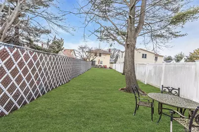 512 Elm Street, West Hempstead, NY 11552 - Photo 27