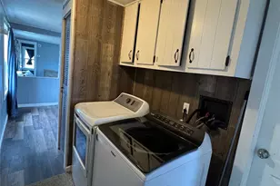 621 Sheafe Rd, Poughkeepsie, NY 12601 - Photo 9