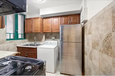 1561 Metropolitan Avenue #TB, Bronx, NY 10462 - Photo 11