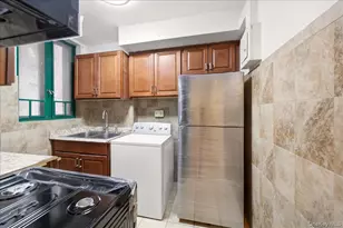 1561 Metropolitan Ave, Bronx, NY 10462 - Photo 11