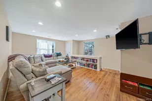 113 Birchwood Rd, Medford, NY 11763 - Photo 7