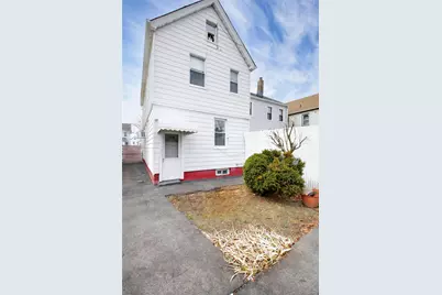 9031 204th Street, Hollis, NY 11423 - Photo 19