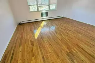 151-84 17th Rd, Whitestone, NY 11357 - Photo 3