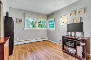 2 Nancy Ct, Glen Cove, NY 11542 - Photo 23