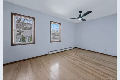 2 Hyannis Court, East Rockaway, NY 11518 - Photo 9