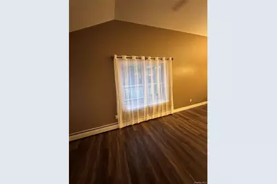 33 Bass Court, Manorville, NY 11949 - Photo 9