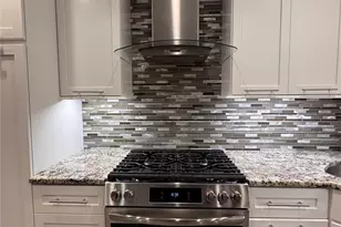 33 Bass Ct, Manorville, NY 11949 - Photo 15