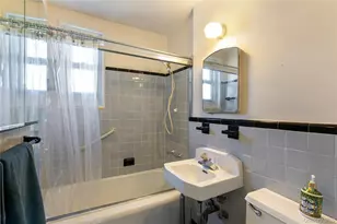 255-14 61st Ave, Little Neck, NY 11362 - Photo 5