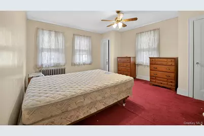 3512 Utopia Parkway, Flushing, NY 11358 - Photo 15