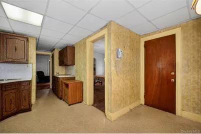 3512 Utopia Parkway, Flushing, NY 11358 - Photo 13