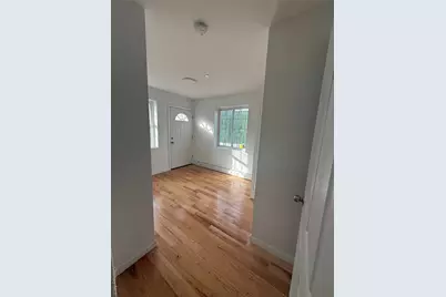 9026 138th Place, Jamaica, NY 11435 - Photo 3
