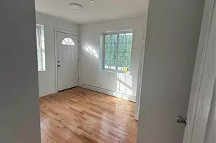 90-26 138th Pl, Jamaica, NY 11435 - Photo 3