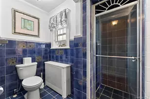 43-24 Morgan St, Little Neck, NY 11363 - Photo 15