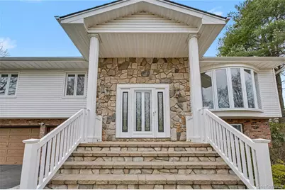 4 Bethal Lane, Commack, NY 11725 - Photo 3