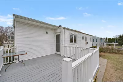 4 Bethal Lane, Commack, NY 11725 - Photo 27