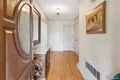 65 Drohan Street, Huntington, NY 11743 - Photo 5