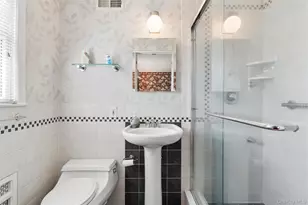 65 Drohan St, Huntington, NY 11743 - Photo 23