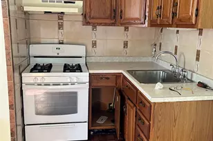 116 Gavin St, Yonkers, NY 10701 - Photo 15