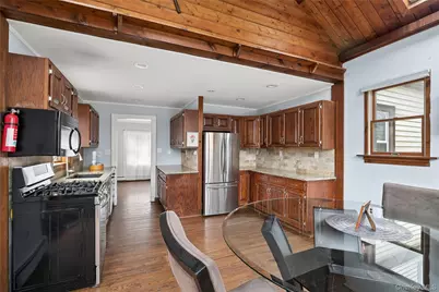 7 Hazelwood Place, Huntington, NY 11743 - Photo 7