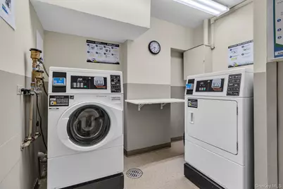 345 E 93rd Street #32G, New York, NY 10128 - Photo 35