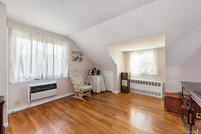 59 Pembrook Drive, Mineola, NY 11501 - Photo 15