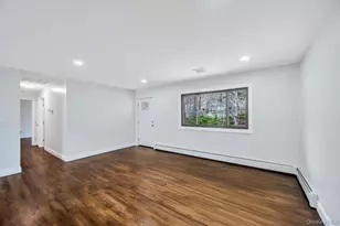 350 Brookhaven Ave, Riverhead, NY 11901 - Photo 5