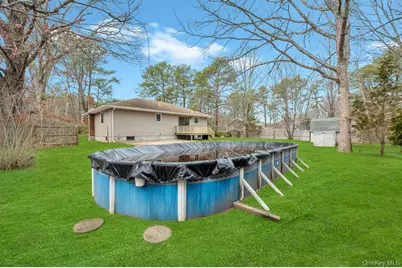 350 Brookhaven Avenue, Riverhead, NY 11901 - Photo 25