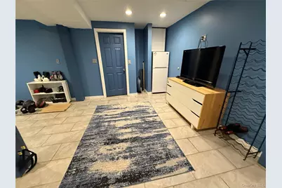 14 Townsend Place, Syosset, NY 11791 - Photo 21