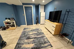 14 Townsend Pl, Syosset, NY 11791 - Photo 21