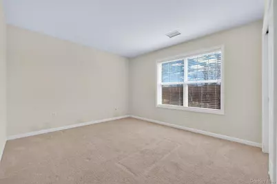 18 Four Corners Boulevard, Hopewell Junction, NY 12533 - Photo 21