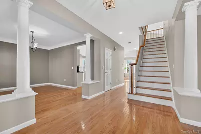 18 Four Corners Boulevard, Hopewell Junction, NY 12533 - Photo 3