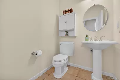 18 Four Corners Boulevard, Hopewell Junction, NY 12533 - Photo 19