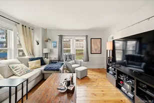 23 Forsythe Pl, Newburgh, NY 12550 - Photo 5