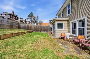 23 Forsythe Pl, Newburgh, NY 12550 - Photo 13