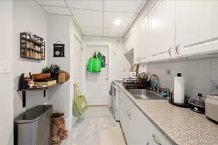 23 Forsythe Pl, Newburgh, NY 12550 - Photo 3