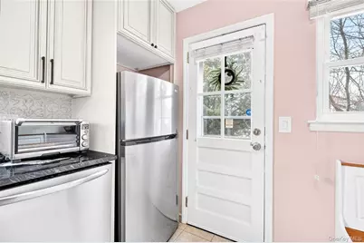 959 Hartsdale Road, White Plains, NY 10607 - Photo 19