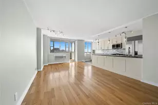 118-17 Union Tpke, Forest Hills, NY 11375 - Photo 3
