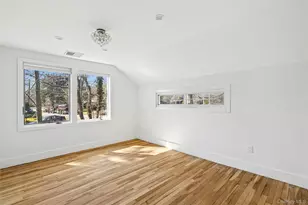 14 Suydam Dr, Melville, NY 11747 - Photo 7