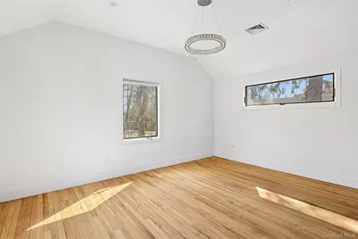 14 Suydam Drive, Melville, NY 11747 - Photo 9