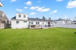 18 Cambridge Dr, Babylon, NY 11702 - Photo 17