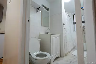 34-58 90 Street #J4, Jackson Heights, NY 11372 - Photo 7