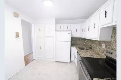 240-27 69th Avenue, Douglaston, NY 11362 - Photo 9