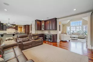 8 Kimberly Ct, Manorville, NY 11949 - Photo 9