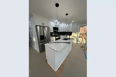 14543 130th Avenue, Jamaica, NY 11436 - Photo 3