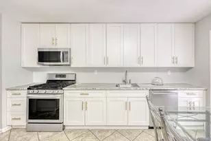 23 Scenic Dr, Suffern, NY 10901 - Photo 9