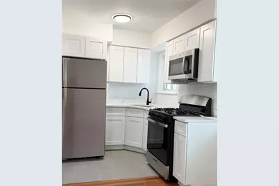 2024 Strang Avenue, Bronx, NY 10466 - Photo 3